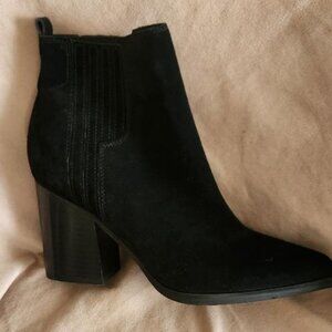 MARC FISHER Black Suede Point Toe Ankle Booties Stacked Chunky Heel Sz 8M